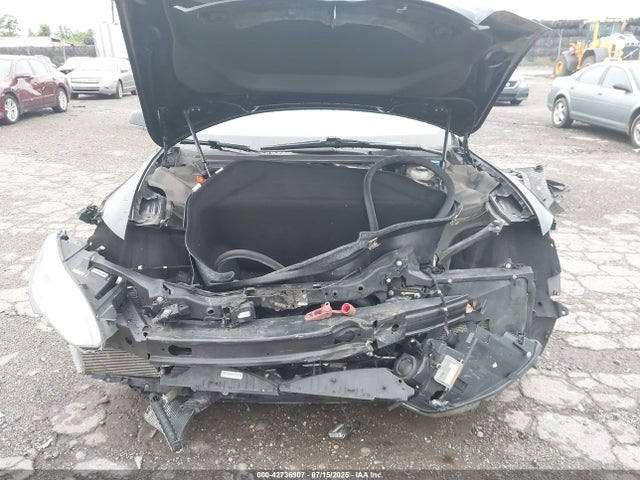 2015 TESLA MODEL S 5YJSA1S24FF082755 Photo 9