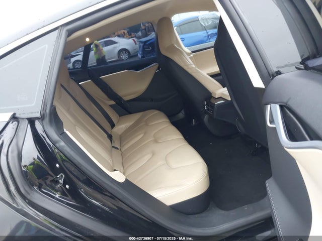 2015 TESLA MODEL S 5YJSA1S24FF082755 Photo 7