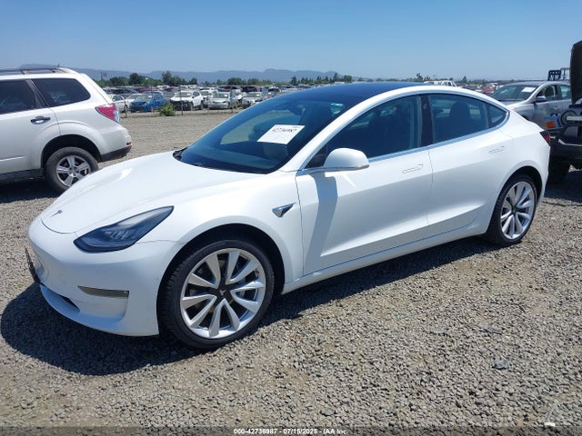 2018 TESLA MODEL 3 5YJ3E1EA4JF062932 Photo 1