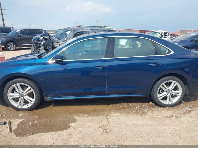 Volkswagen Passat 2021 1VWSA7A38MC001132 Image 14