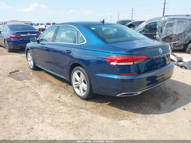Volkswagen Passat 2021 1VWSA7A38MC001132 Image 3