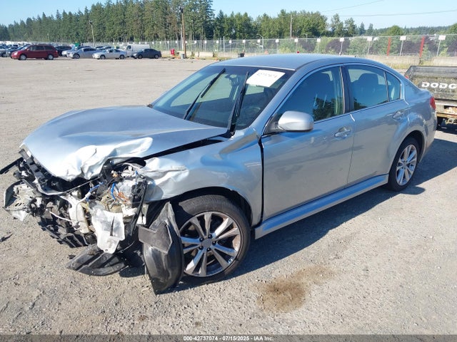 Subaru 2.5na u5 2014 4S3BMBC67E3021426 Image 2