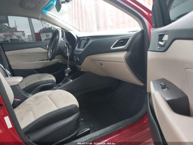 Hyundai Accent 2018 3KPC24A36JE023881 Image 5