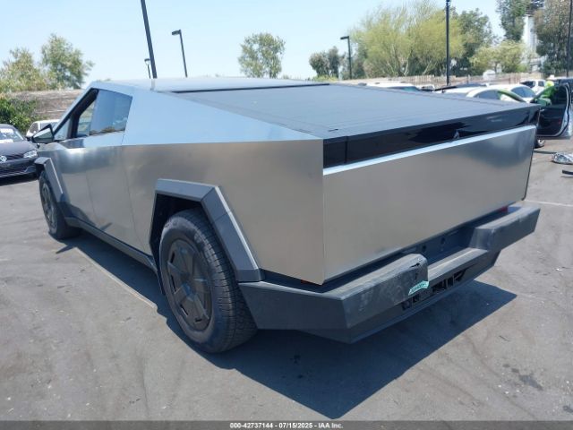2024 TESLA CYBERTRUCK 7G2CEHED3RA049596 Photo 2