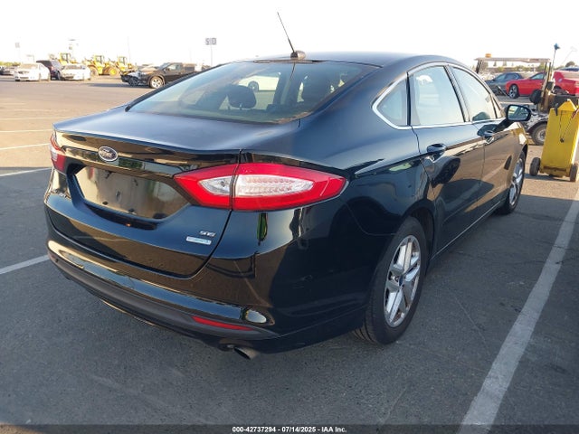 Ford 2016 2016 3FA6P0HD5GR175521 Image 4