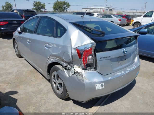 2012 TOYOTA PRIUS JTDKN3DU1C5450420 Photo 2