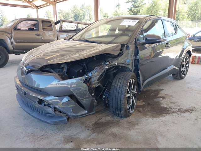 NMTKHMBX7JR029852 Toyota 3zr-fae