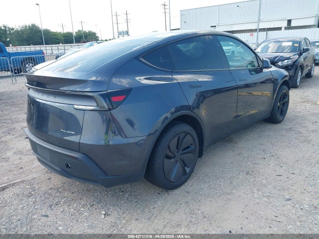 2026 TESLA MODEL Y 7SAYGDEE4TA408937 Photo 3