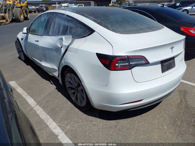 2023 TESLA MODEL 3 5YJ3E1EB2PF392697 Photo 2