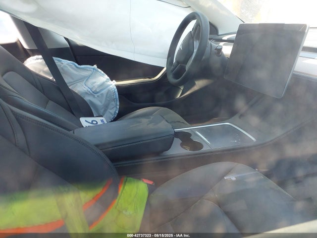 2023 TESLA MODEL 3 5YJ3E1EB2PF392697 Photo 4