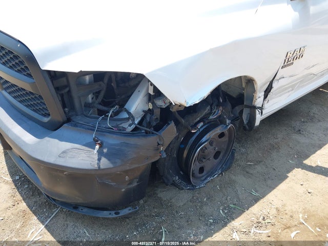 RAM 1500 2019 1C6RR6FG2KS719656 Image 6
