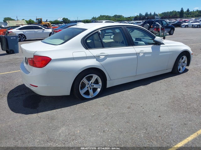 BMW 320i 2014 WBA3B1C52EK135381 Image 4