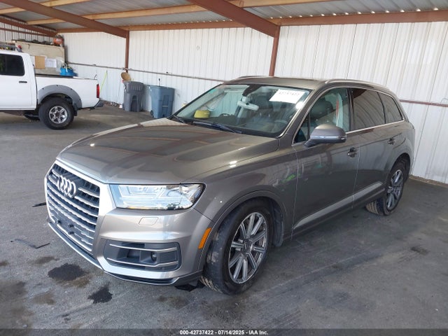 2017 AUDI Q7 WA1VAAF77HD000217 Photo 1