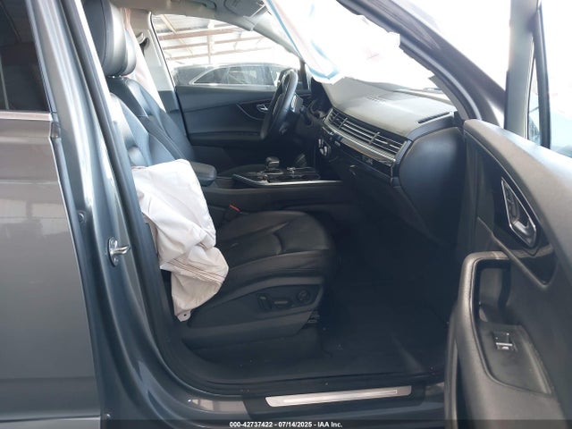 2017 AUDI Q7 WA1VAAF77HD000217 Photo 4