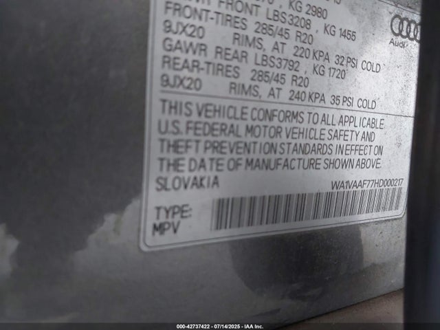 2017 AUDI Q7 WA1VAAF77HD000217 Photo 8