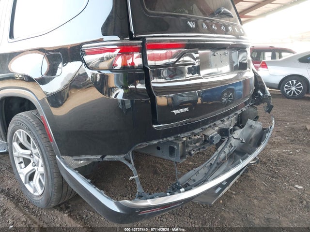 1C4SJUATXNS185062 Jeep Wagoneer
