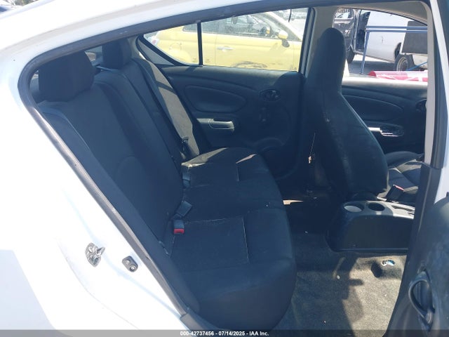 Nissan 2016 2016 3N1CN7AP3GL821550 Image 8