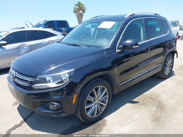 WVGAV3AXXEW608661 Volkswagen Tiguan
