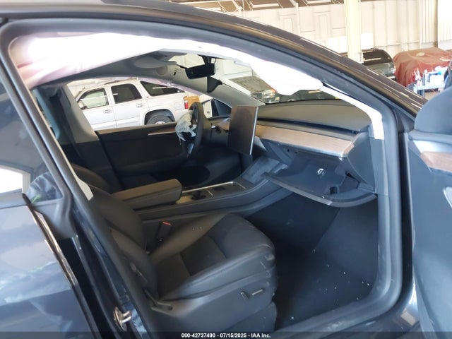 2024 TESLA MODEL Y 7SAYGDEE3RF074508 Photo 4
