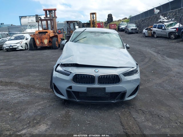 BMW X2 2023 WBXYJ1C09P5V36754 Image 12