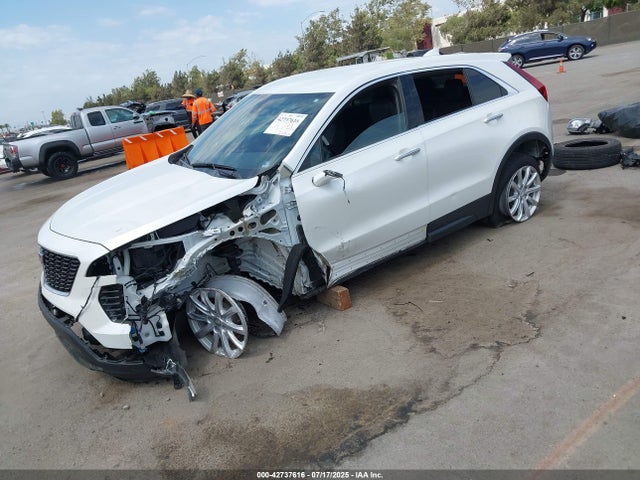 2023 CADILLAC XT4 1GYAZAR47PF148198 Photo 1