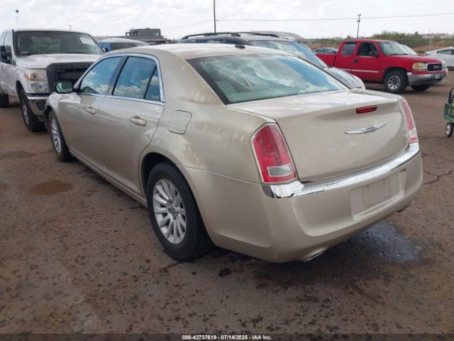2012 CHRYSLER 300 2C3CCAAG9CH256552 Photo 2
