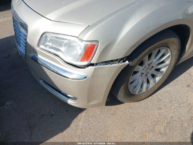 2012 CHRYSLER 300 2C3CCAAG9CH256552 Photo 5