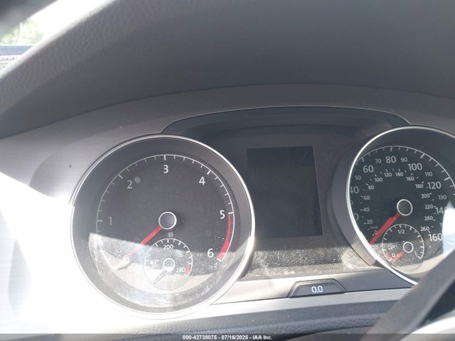 3VW2A7AU0FM037018 Volkswagen Golf