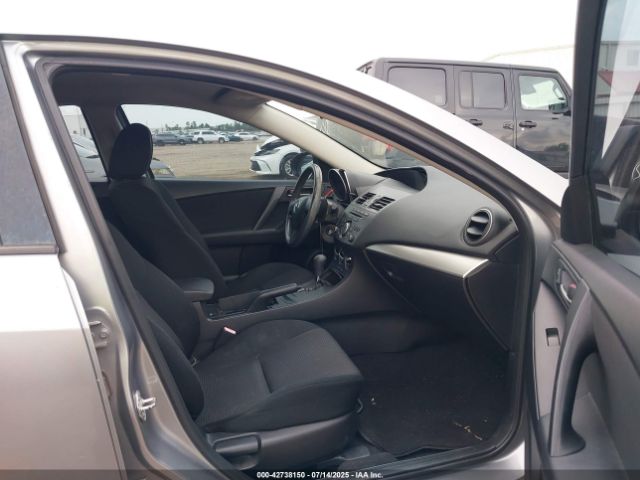 2013 MAZDA MAZDA3 JM1BL1TF1D1792083 Photo 4