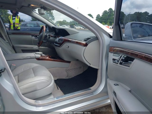 2010 MERCEDES-BENZ S 550 WDDNG7BB2AA323959 Photo 4
