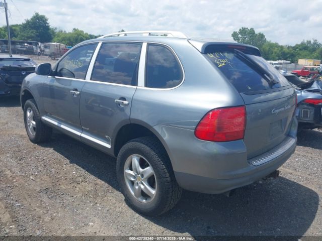 2005 PORSCHE CAYENNE WP1AC29PX5LA91015 Photo 2