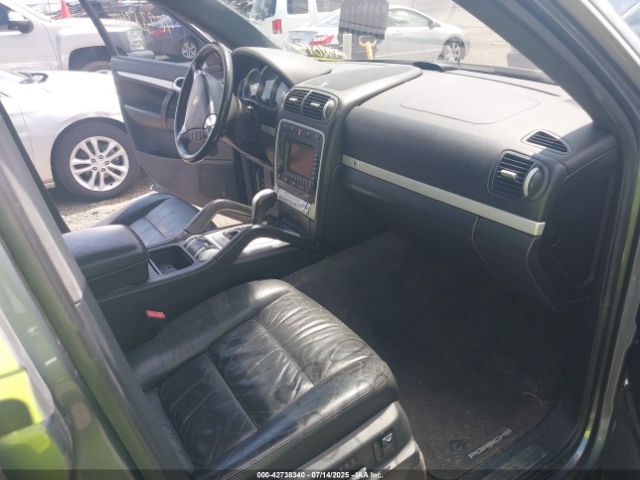 2005 PORSCHE CAYENNE WP1AC29PX5LA91015 Photo 4
