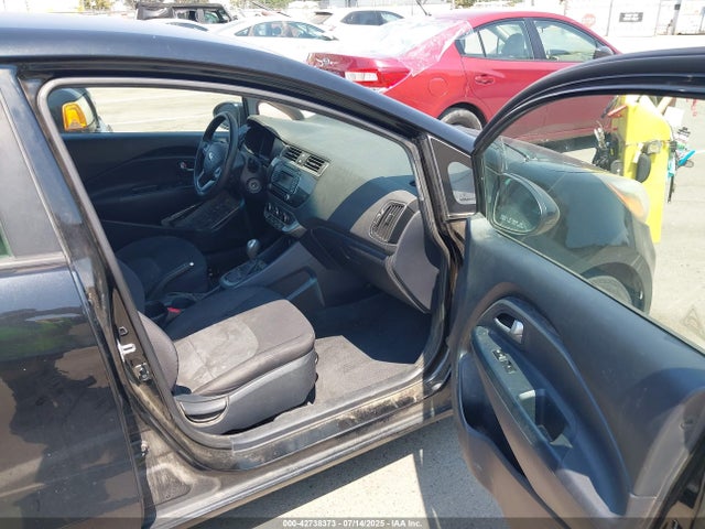 KNADM4A39H6029105 KIA 2017