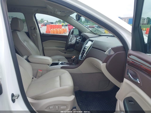 2014 CADILLAC SRX 3GYFNEE33ES526189 Photo 4