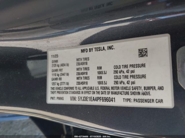 2023 TESLA MODEL 3 5YJ3E1EA4PF696041 Photo 8