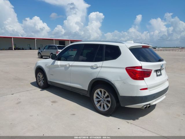 2014 BMW X3 5UXWX9C56E0D37458 Photo 2