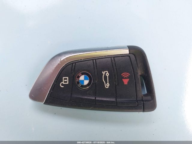 2021 BMW X1 WBXJG9C06M5T19009 Photo 10
