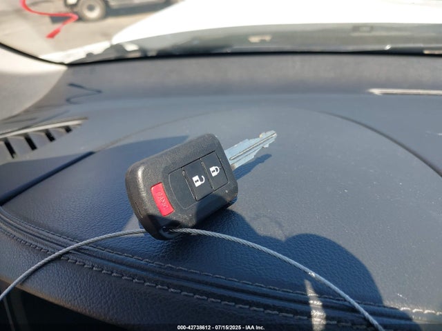 Mitsubishi mivec 2019 JA4AD2A38KZ047900 Image 11