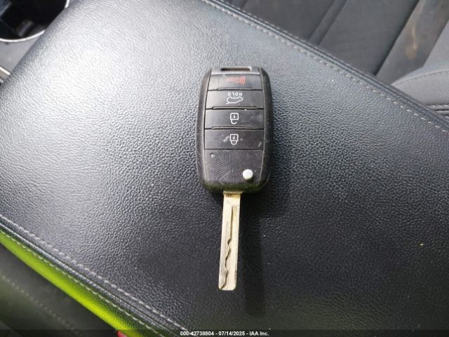 2017 KIA SORENTO 5XYPG4A30HG226166 Photo 10