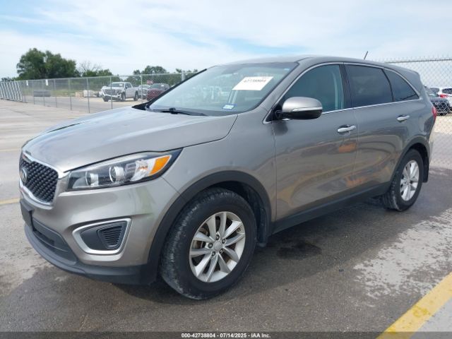 2017 KIA SORENTO 5XYPG4A30HG226166 Photo 1