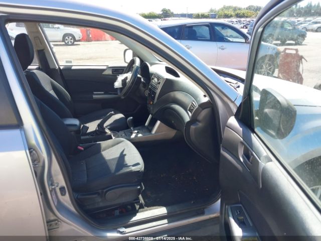 2013 SUBARU FORESTER JF2SHBAC8DH427943 Photo 4