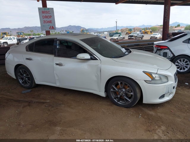 1N4AA5AP4EC474684 Nissan 2014