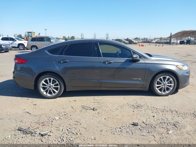Ford 2019 2019 3FA6P0LU7KR105972 Image 13