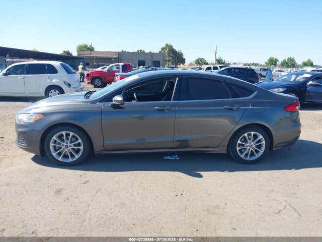 Ford 2019 2019 3FA6P0LU7KR105972 Image 14