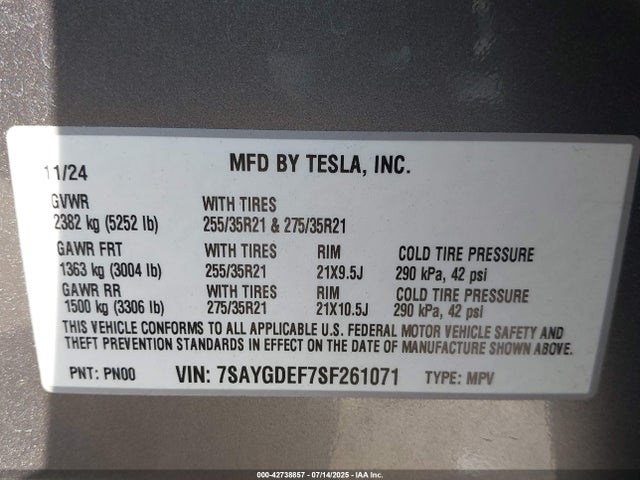 2025 TESLA MODEL Y 7SAYGDEF7SF261071 Photo 8