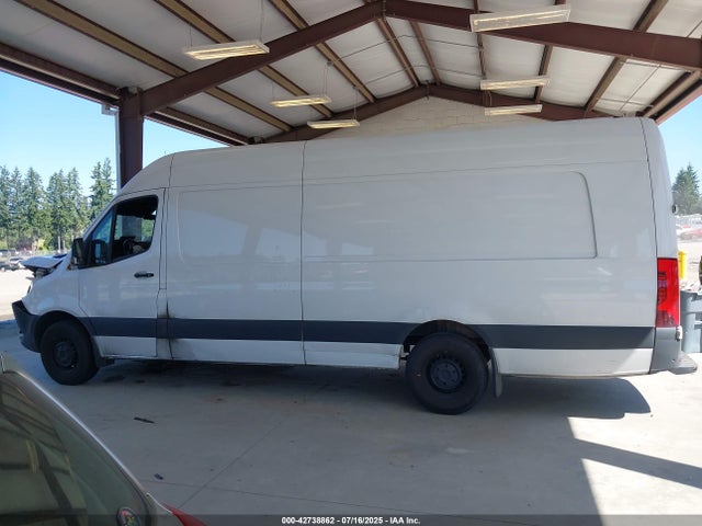 W1Y4NDHY6RT172660 Mercedes-Benz om654