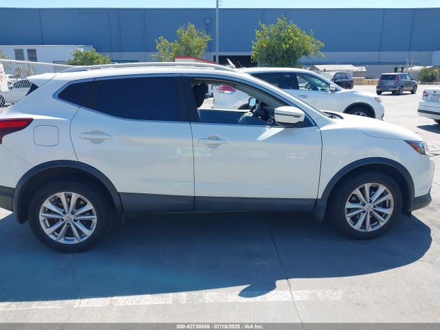 JN1BJ1CP2HW034358 Nissan ROGUE SPORT