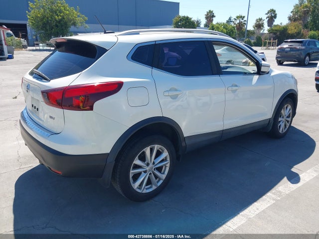 JN1BJ1CP2HW034358 Nissan ROGUE SPORT