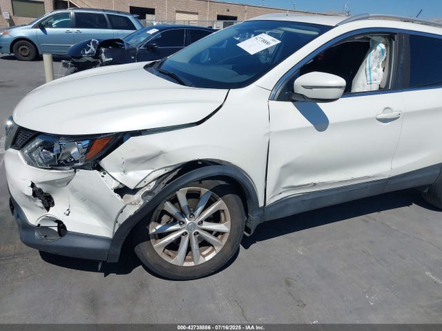 JN1BJ1CP2HW034358 Nissan ROGUE SPORT