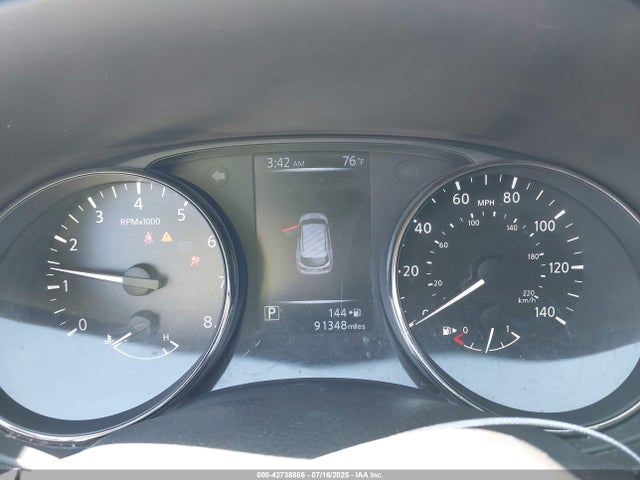 JN1BJ1CP2HW034358 Nissan ROGUE SPORT